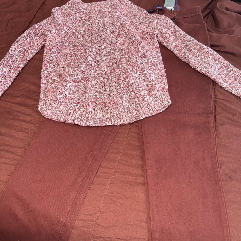 Selling both as an outfit- never worn